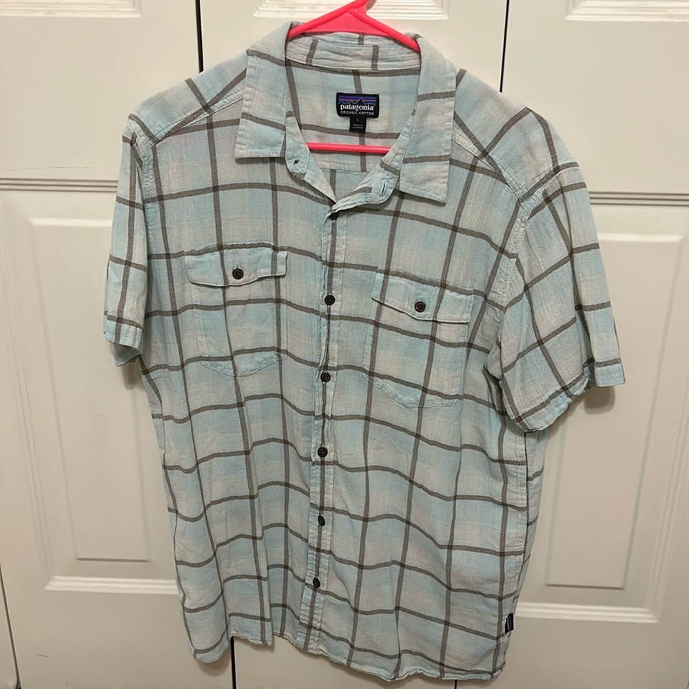 Patagonia L Men’s Button Down